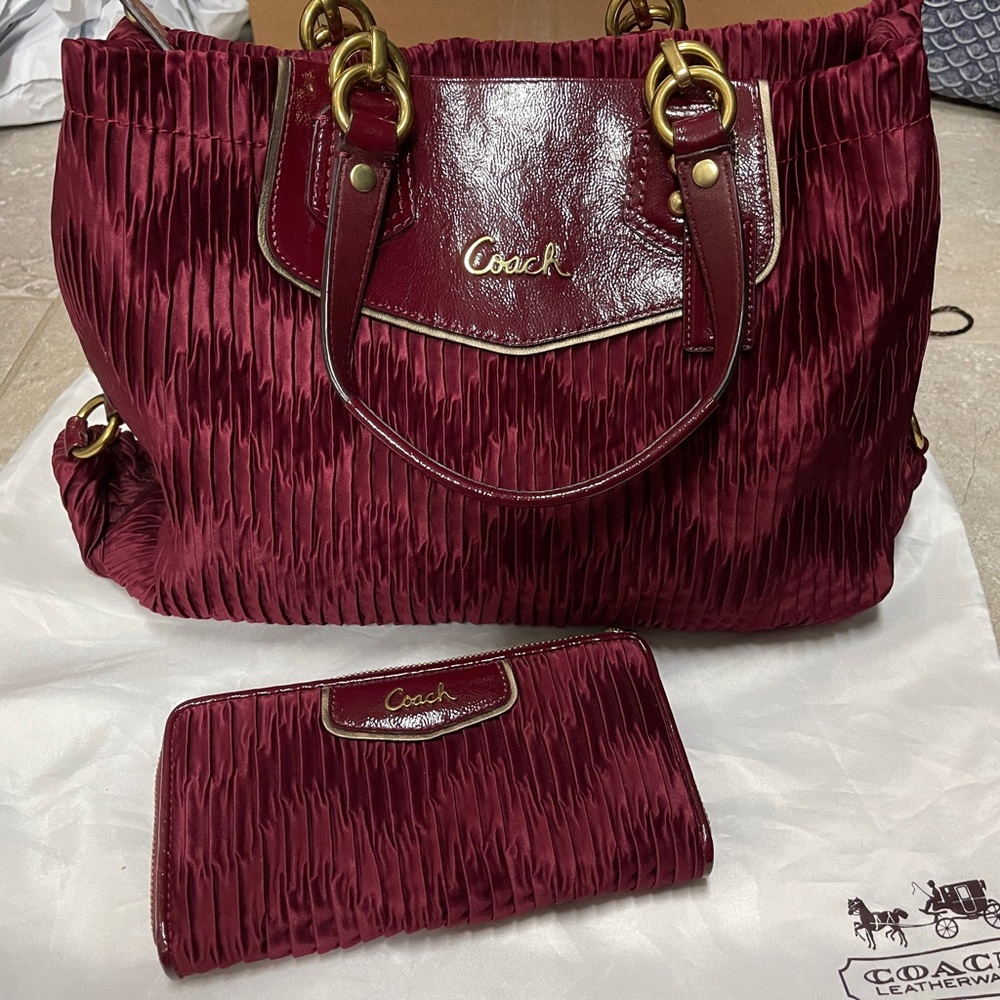 Coach handbag with wallet